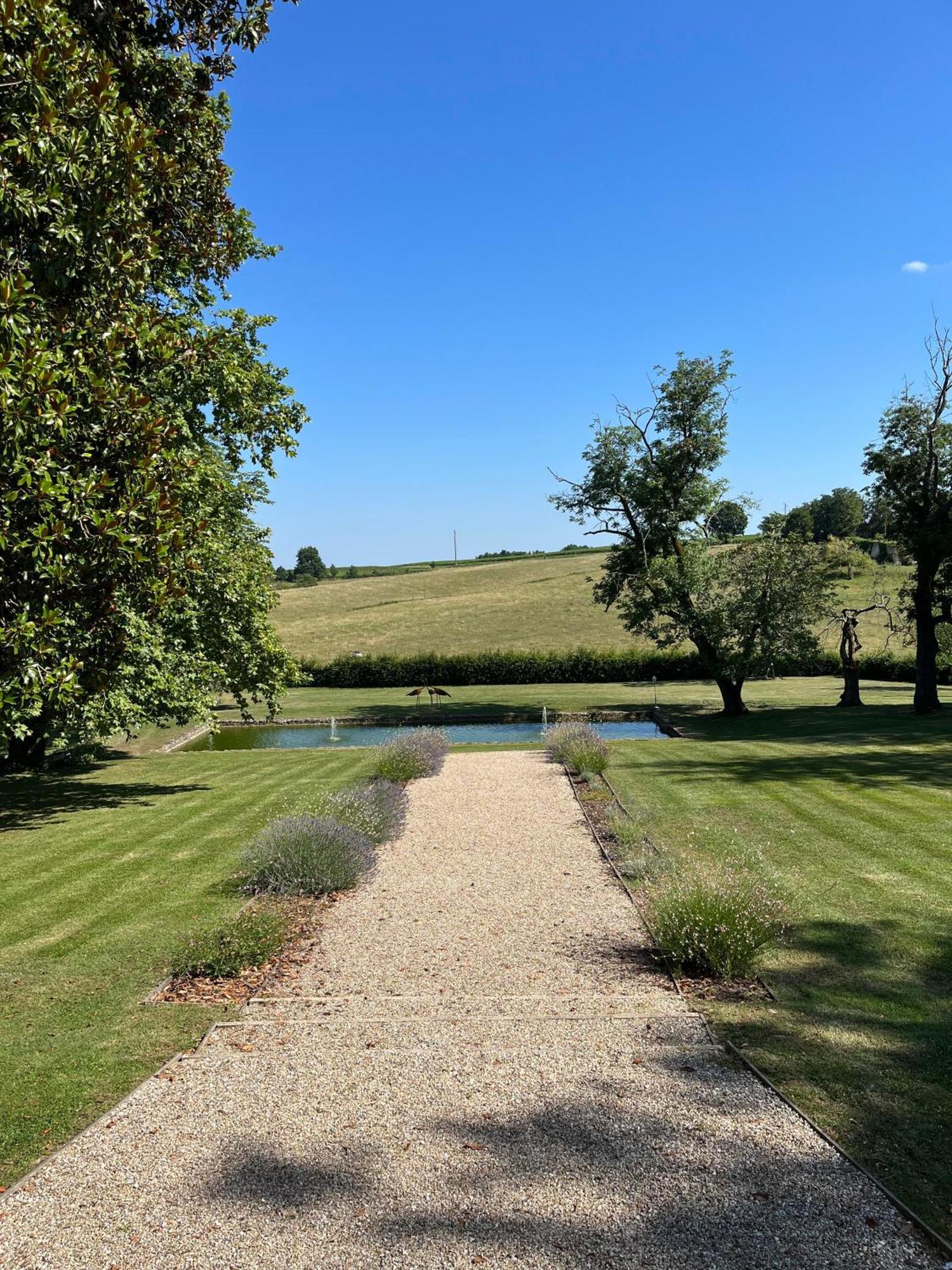 Pessac-sur-Dordogne Chateau Carbonneau מראה חיצוני תמונה