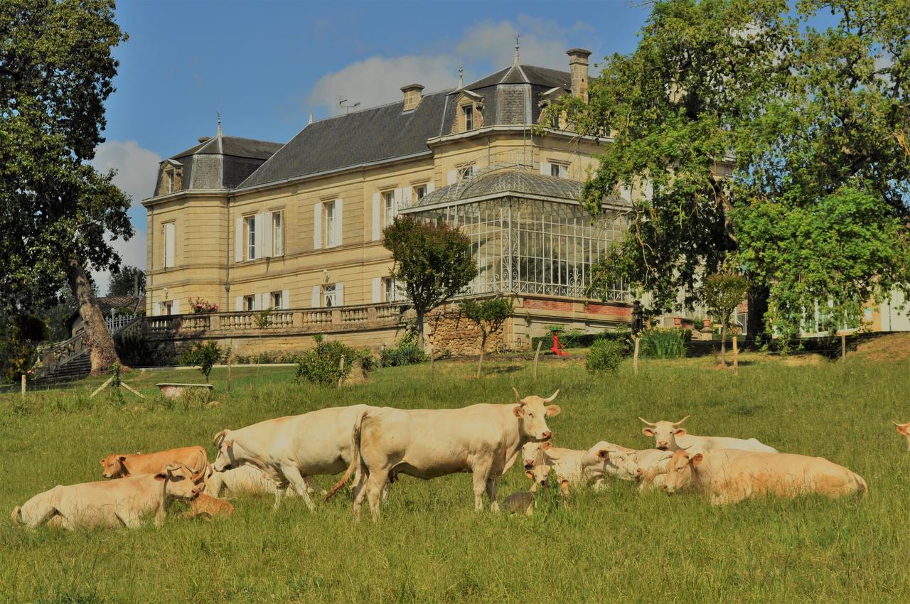 Pessac-sur-Dordogne Chateau Carbonneau מראה חיצוני תמונה